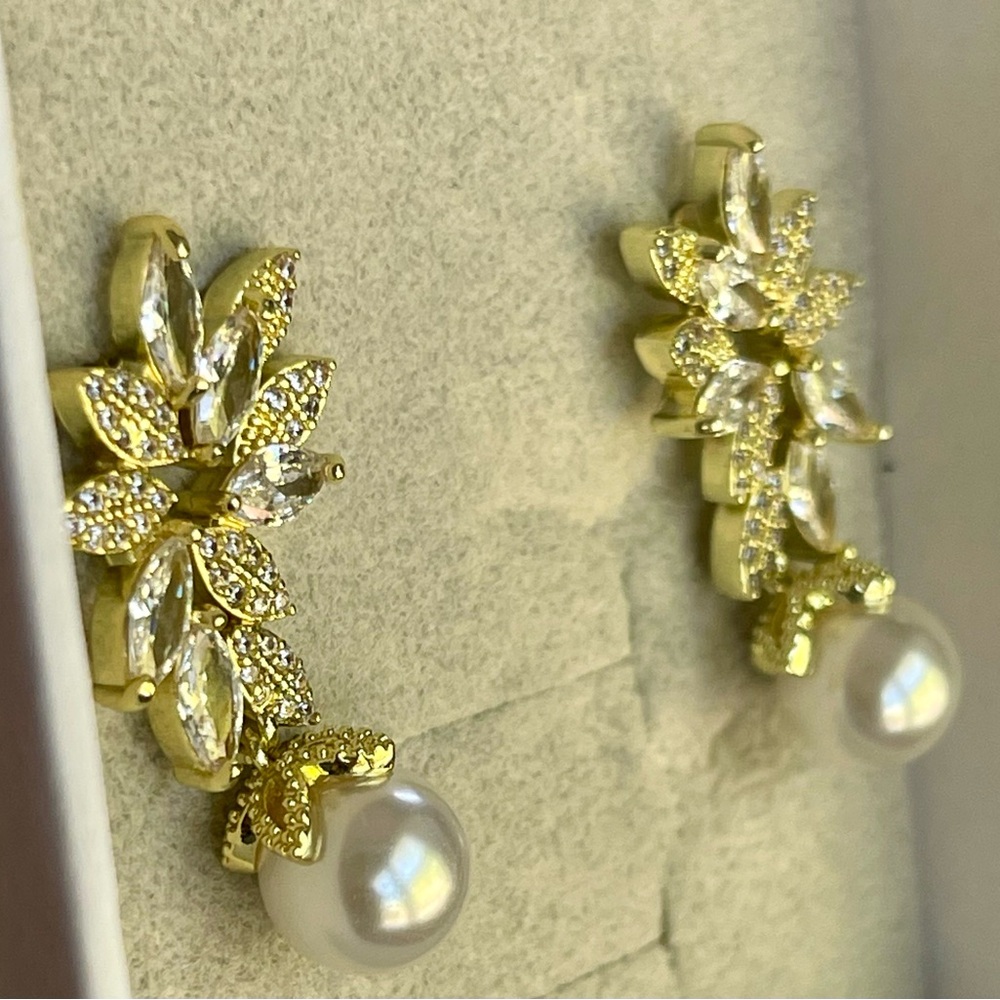 Material 14k gold platingMetal type Brass plated gold Back Finding Push Back - Picture 7 of 8